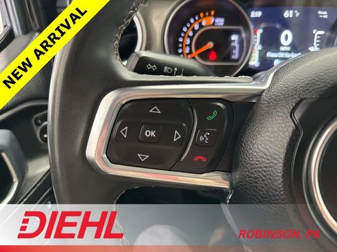 Used 2023 Jeep Wrangler Sahara image 23