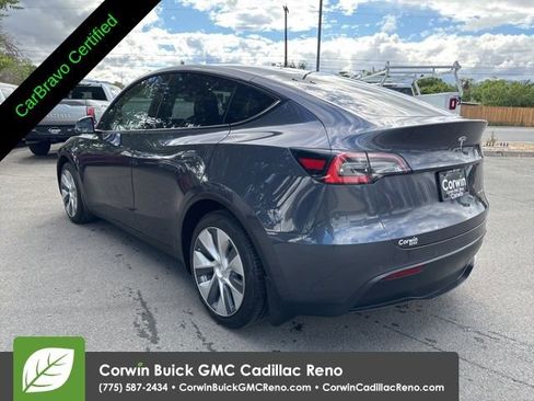 Used 2021 Tesla Model Y Long Range AWD/4WD image 3