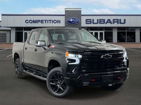 Used 2025 Chevrolet Silverado 1500 LT Trail Boss w/ Convenience Package II image 1