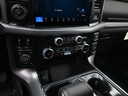 Used 2025 Ford F150 XLT w/ Equipment Group 302A MID image 15