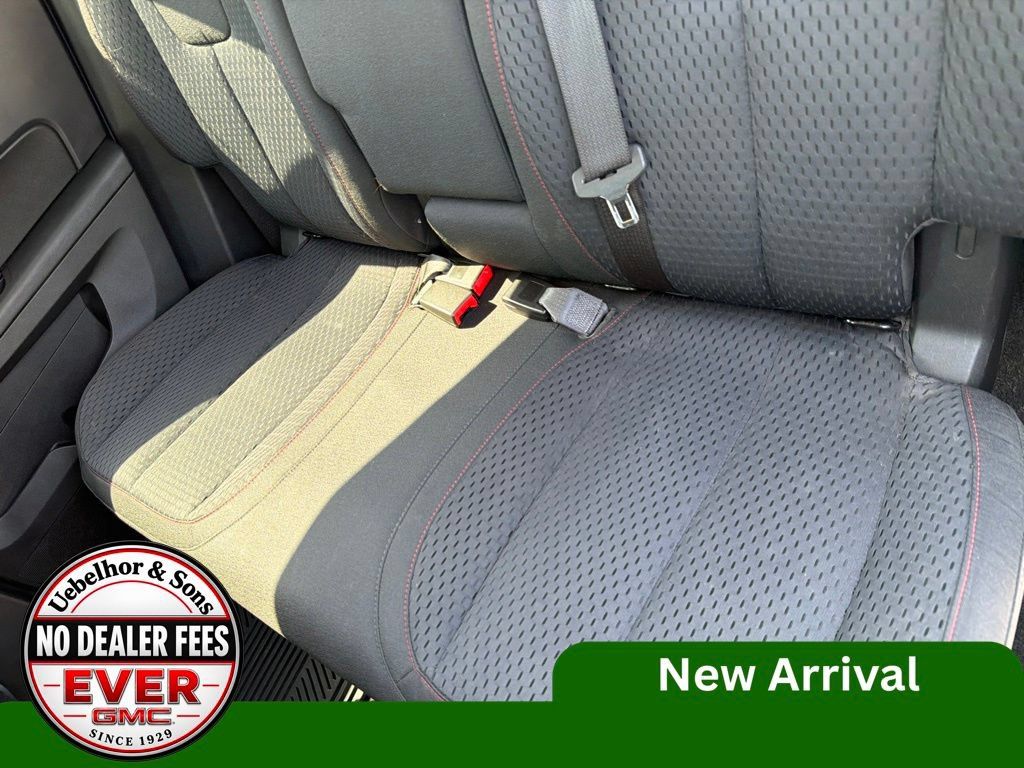 Used 2013 GMC Terrain SLE FWD image 18