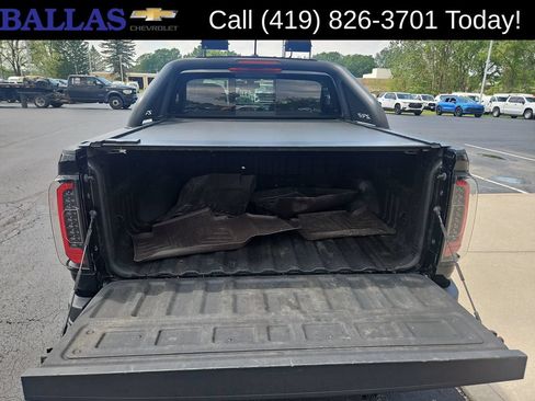 Certified 2021 Chevrolet Colorado ZR2 w/ ZR2 Midnight Special Edition AWD/4WD image 27