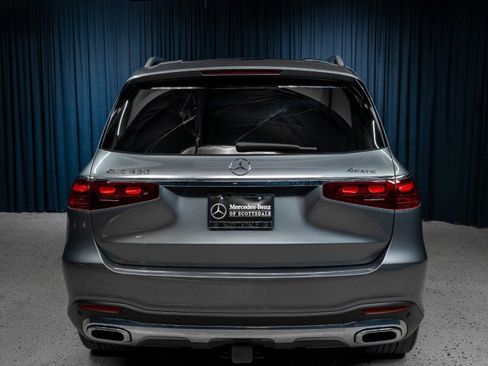 Certified 2025 Mercedes-Benz GLS 450 4MATIC image 9
