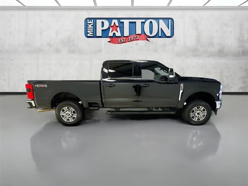 Used 2024 Ford F250 Lariat image 8