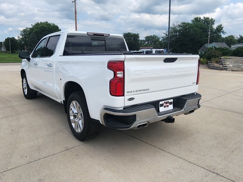 Used 2021 Chevrolet Silverado 1500 LTZ w/ Z71 Off-Road Package AWD/4WD image 7