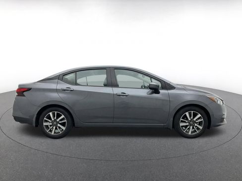 Used 2025 Nissan Versa SV FWD image 14