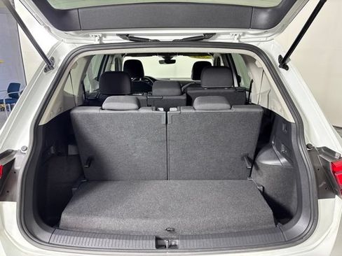 Used 2022 Volkswagen Tiguan S FWD image 35