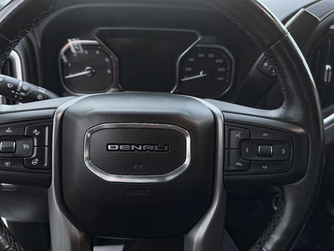Used 2022 GMC Sierra 1500 Denali w/ Denali Premium Package image 17