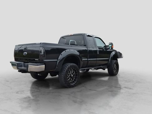 Used 2015 Ford F250 XLT w/ Snow Plow Prep Package AWD/4WD image 8