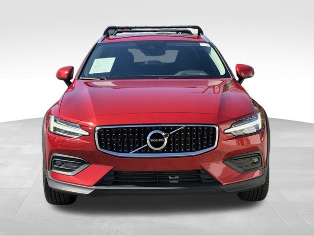 Used 2021 Volvo V60 T5 Cross Country w/ Climate Package AWD/4WD image 11