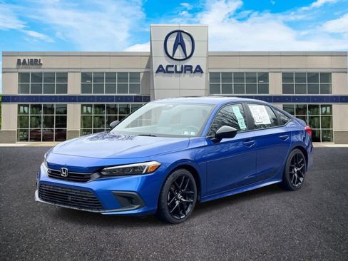 Used 2024 Honda Civic Sport image 1