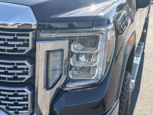 Used 2022 GMC Sierra 2500 Denali w/ Denali Ultimate Package image 7