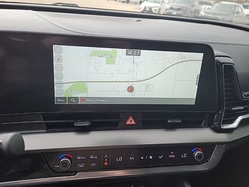 Used 2023 Kia Sportage EX FWD image 19