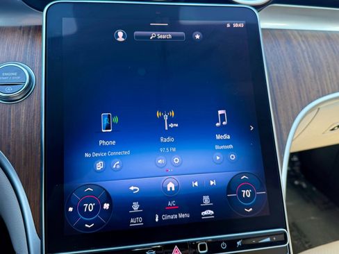 Used 2024 Mercedes-Benz C 300 Sedan image 39