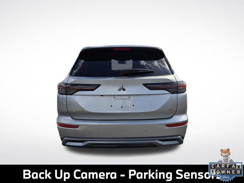 Used 2025 Mitsubishi Outlander SE FWD image 9