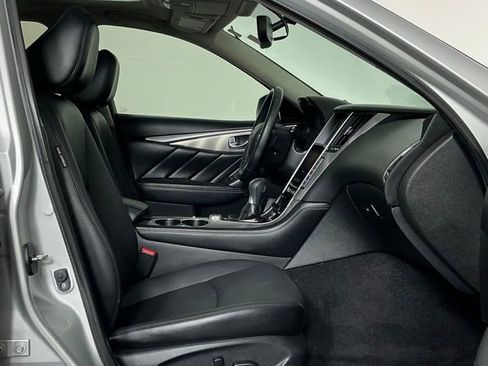 Used 2015 INFINITI Q50 Premium w/ Navigation Package RWD image 28