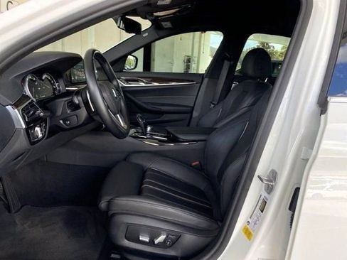 Used 2018 BMW 540i RWD image 11