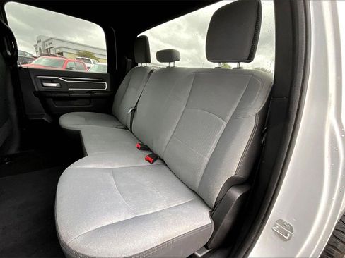 Used 2021 RAM 2500 Big Horn image 25