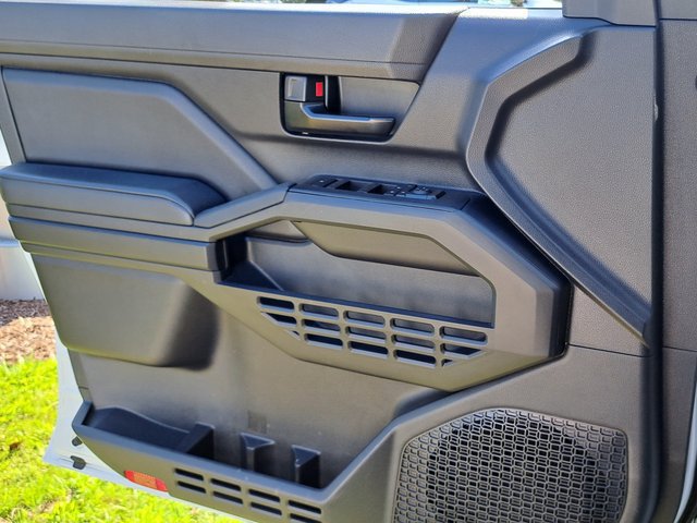 Used 2025 Toyota Tacoma SR w/ SR Upgrade Package RWD image 19