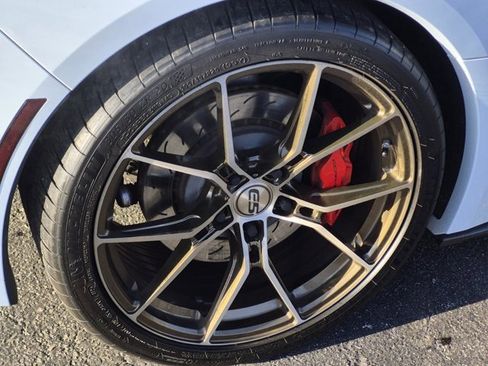 Used 2019 Chevrolet Corvette Stingray Coupe image 10