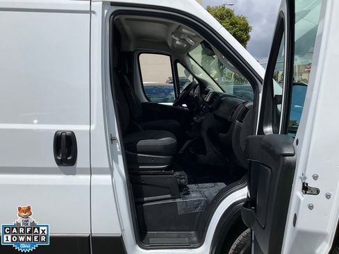 Used 2025 RAM ProMaster 2500 w/ Convenience Group FWD image 45