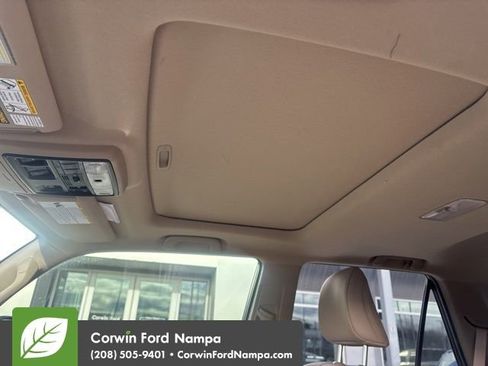 Used 2016 Toyota 4Runner Limited image 13