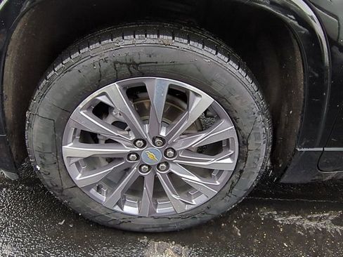 Certified 2022 Chevrolet Traverse Premier image 35