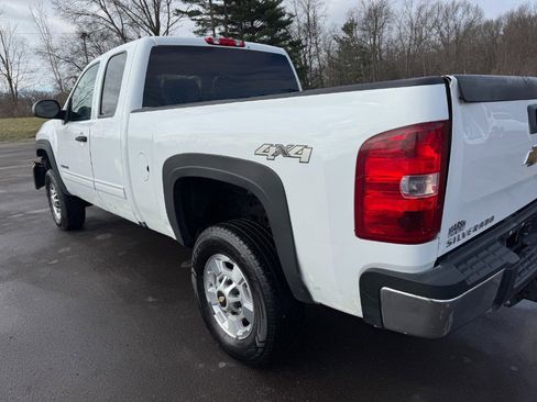 Used 2011 Chevrolet Silverado 2500 LT image 10