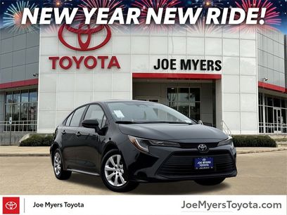 Used 2025 Toyota Corolla LE