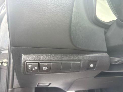 Certified 2025 Toyota Corolla LE image 19