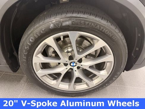 Used 2022 BMW X5 xDrive40i w/ Climate Comfort Package image 48