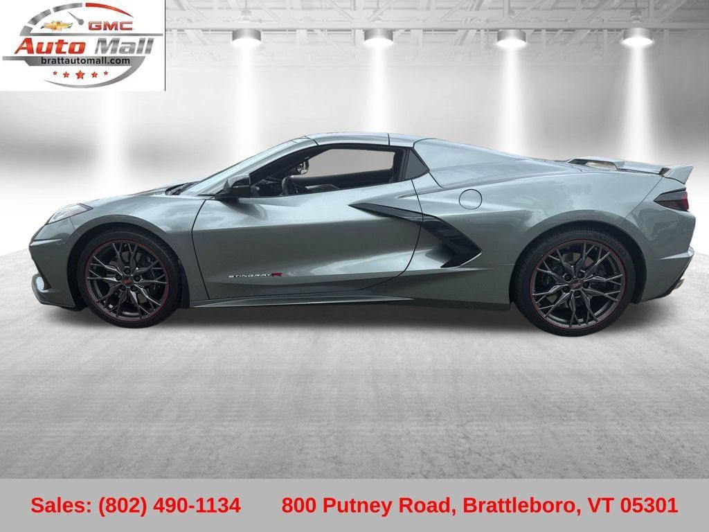 Used 2023 Chevrolet Corvette Stingray Preferred Conv w/ Z51 Performance Package RWD image 2