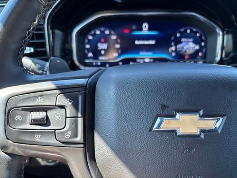 Used 2024 Chevrolet Silverado 1500 High Country w/ Technology Package AWD/4WD image 27