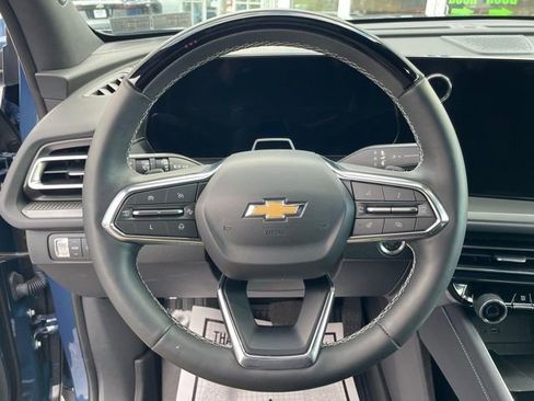 New 2025 Chevrolet Traverse LT w/ Enhanced Driving Package image 18