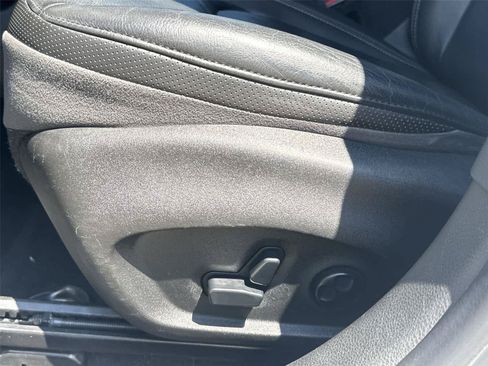 Used 2016 Jeep Renegade Limited AWD/4WD image 14
