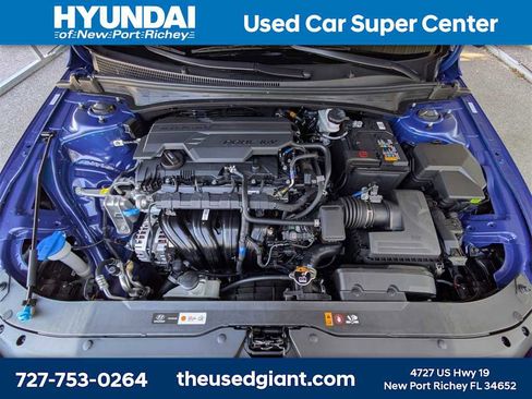 Used 2026 Hyundai Elantra Limited w/ Cargo Package image 13