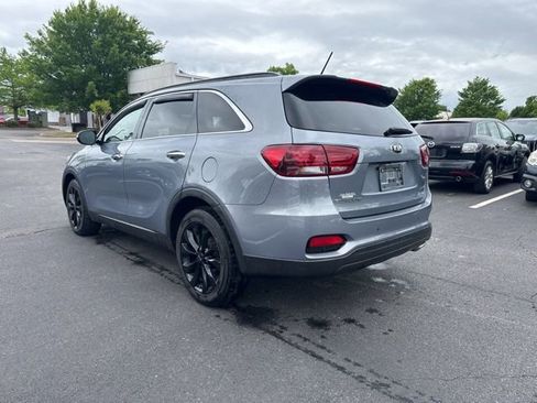 Used 2020 Kia Sorento S FWD image 3
