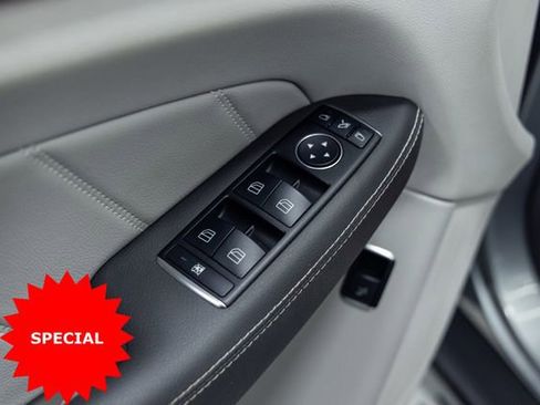 Used 2015 Mercedes-Benz GL 450 4MATIC image 12