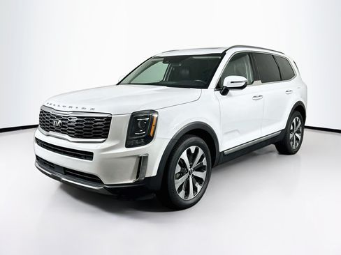 Used 2021 Kia Telluride S FWD image 3