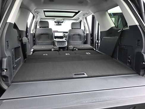 New 2026 Ford Expedition Active image 24