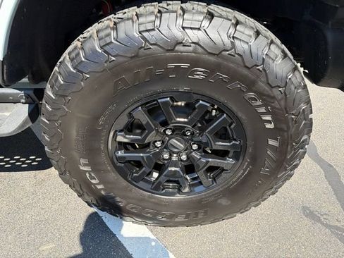 Used 2024 Ford Bronco Raptor w/ Interior Carbon Fiber Pack 6 AWD/4WD image 32
