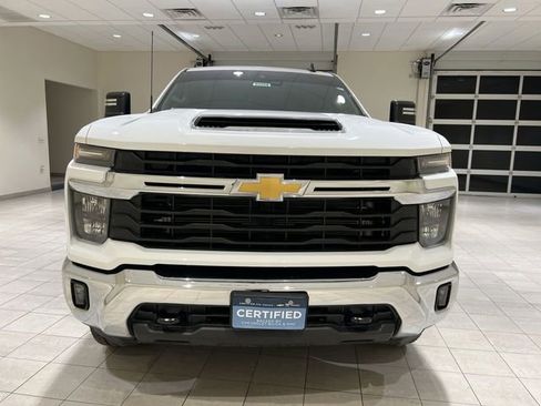 Certified 2025 Chevrolet Silverado 3500 LT w/ Convenience Package image 8