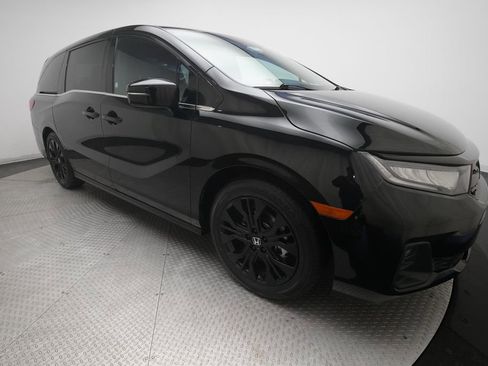 Used 2025 Honda Odyssey Sport-L image 38