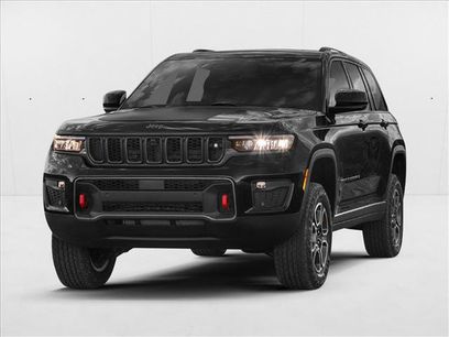 Used 2023 Jeep Grand Cherokee Laredo
