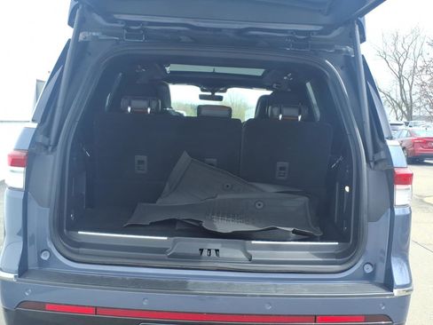 Used 2022 Lincoln Navigator Reserve image 7
