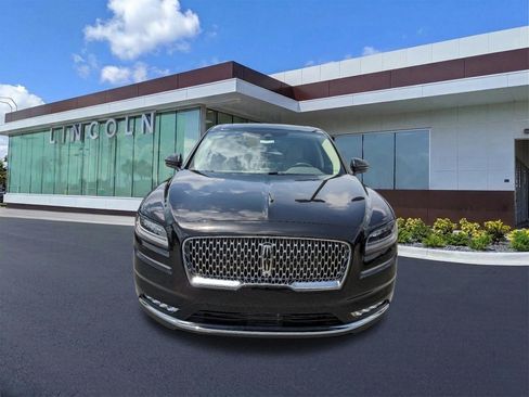 Certified 2023 Lincoln Nautilus Reserve w/ Equipment Group 202A image 10