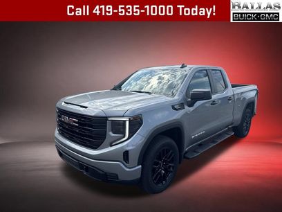 Certified 2025 GMC Sierra 1500 Pro w/ Graphite Edition