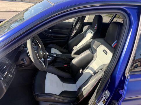 Used 2018 BMW M3 CS w/ Executive Package RWD image 5