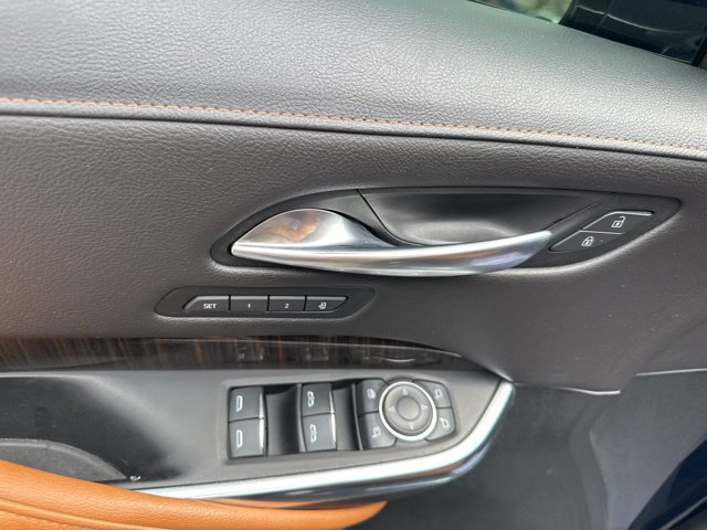 Used 2021 Cadillac XT4 Premium Luxury AWD/4WD image 13