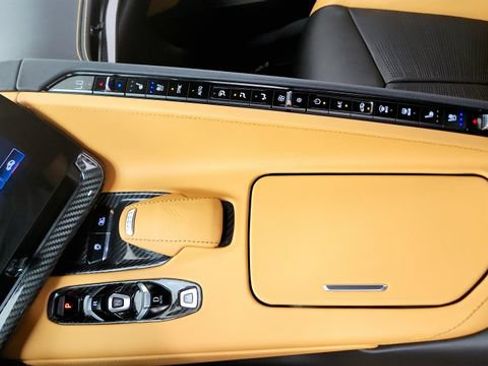 Used 2024 Chevrolet Corvette Stingray Preferred Conv w/ Z51 Performance Package RWD image 58
